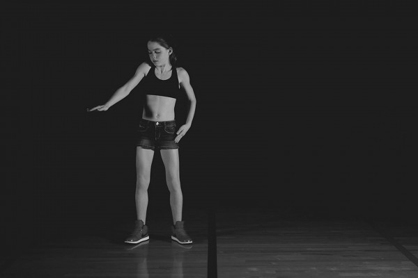 Esta niña aprendió a bailar viendo vídeos en Youtube ¡Baila espectacular!
